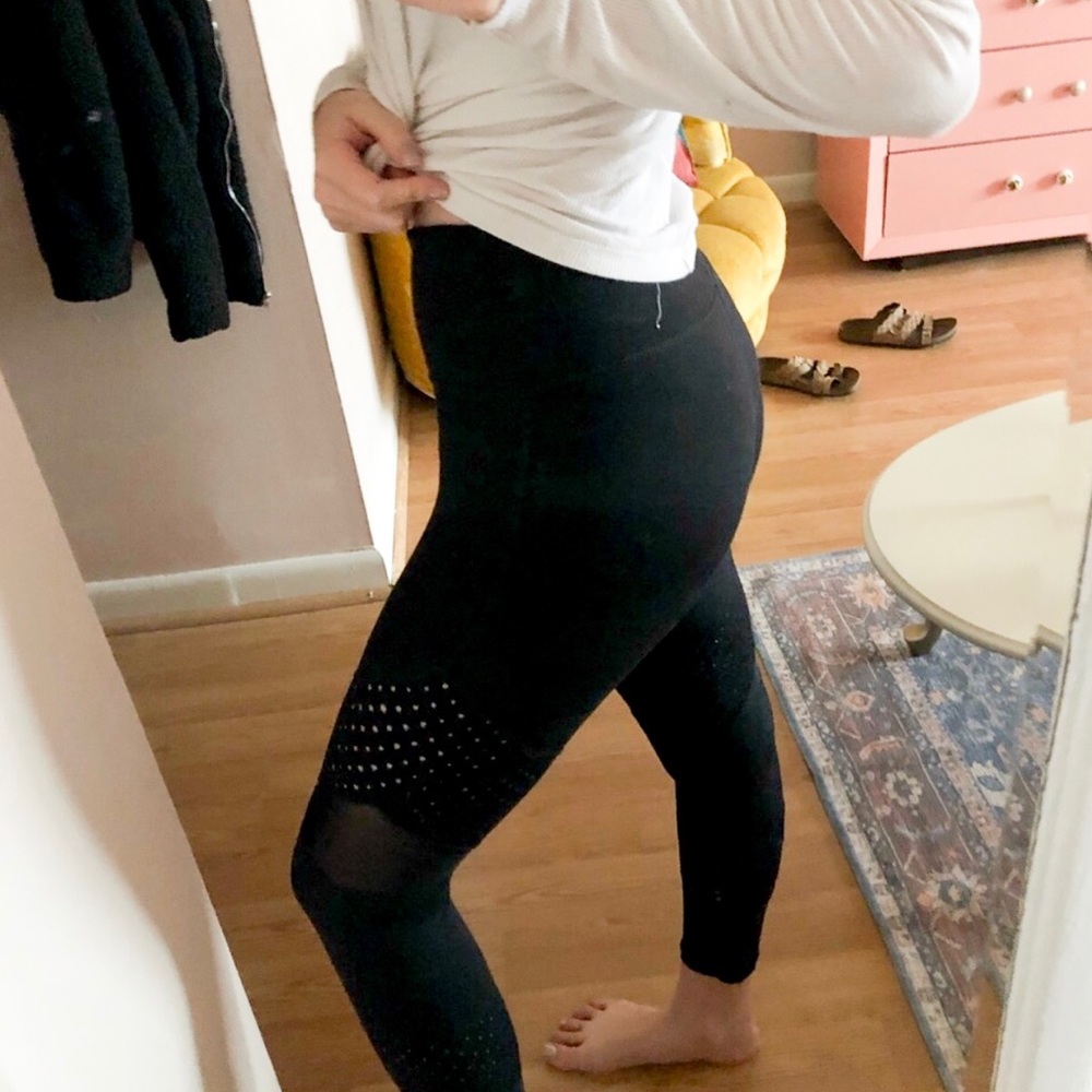 Mono mesh and hole High Waisted leggings